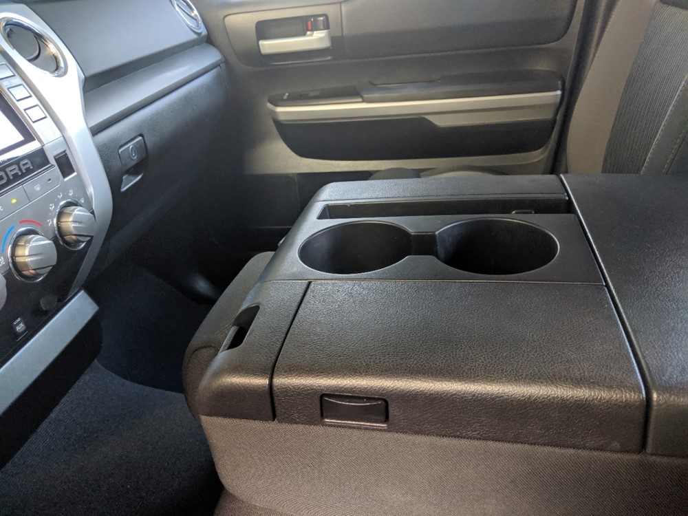 2014 Toyota Tundra - Center Console/Cup Holders