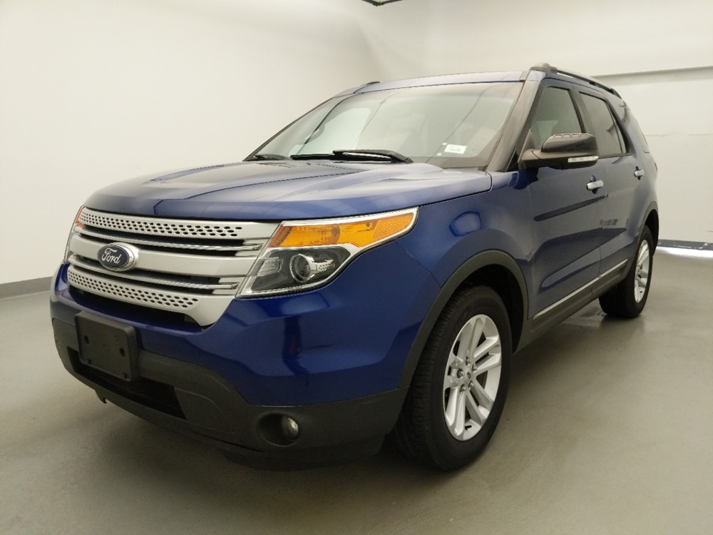 Used 2014 Ford Explorer Driver Front Bumper