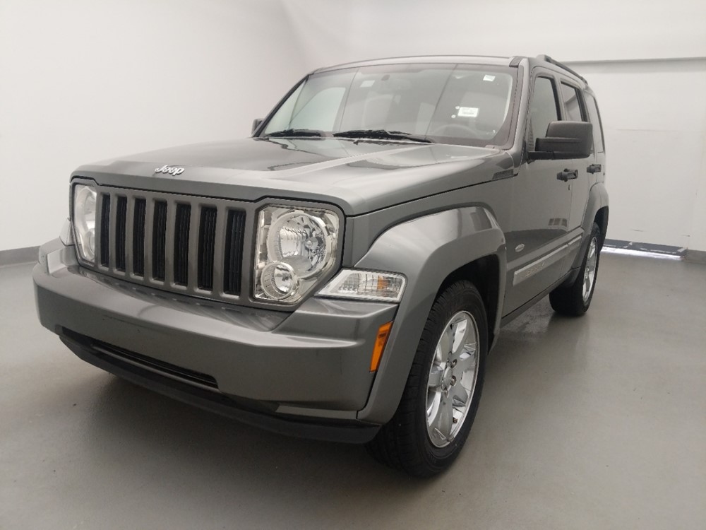 Used 2012 Jeep Liberty Driver Front Bumper
