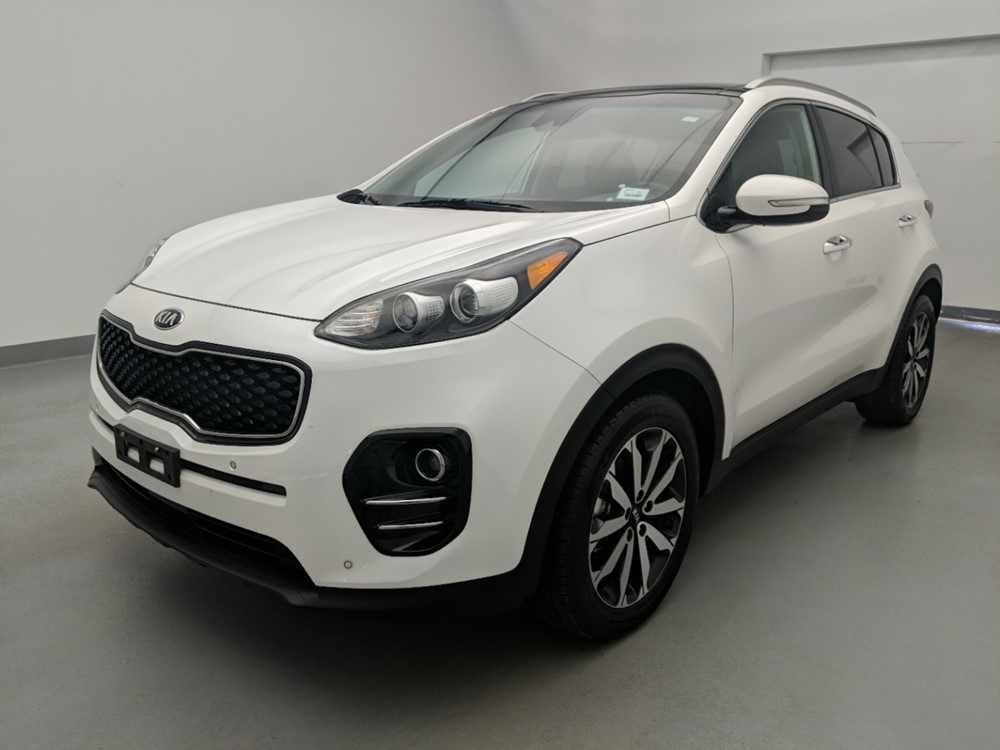Used 2017 Kia Sportage Driver Front Bumper