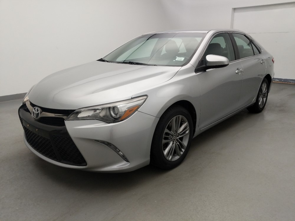 Used 2015 Toyota Camry Driver Front Bumper