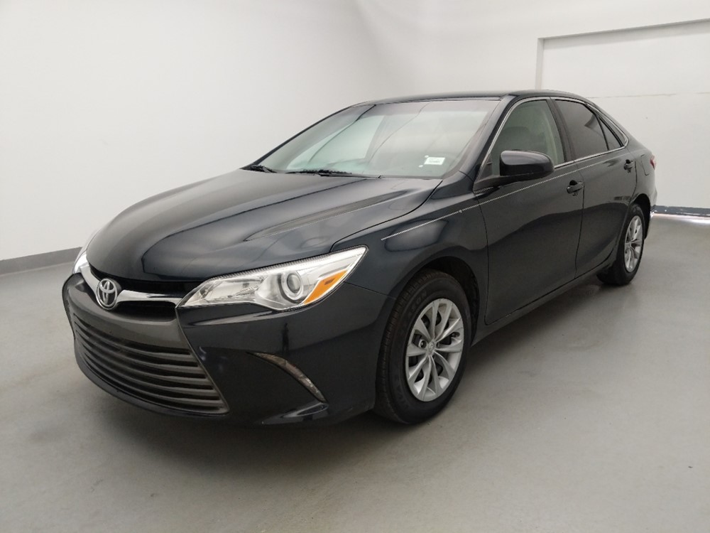 Used 2017 Toyota Camry Driver Front Bumper