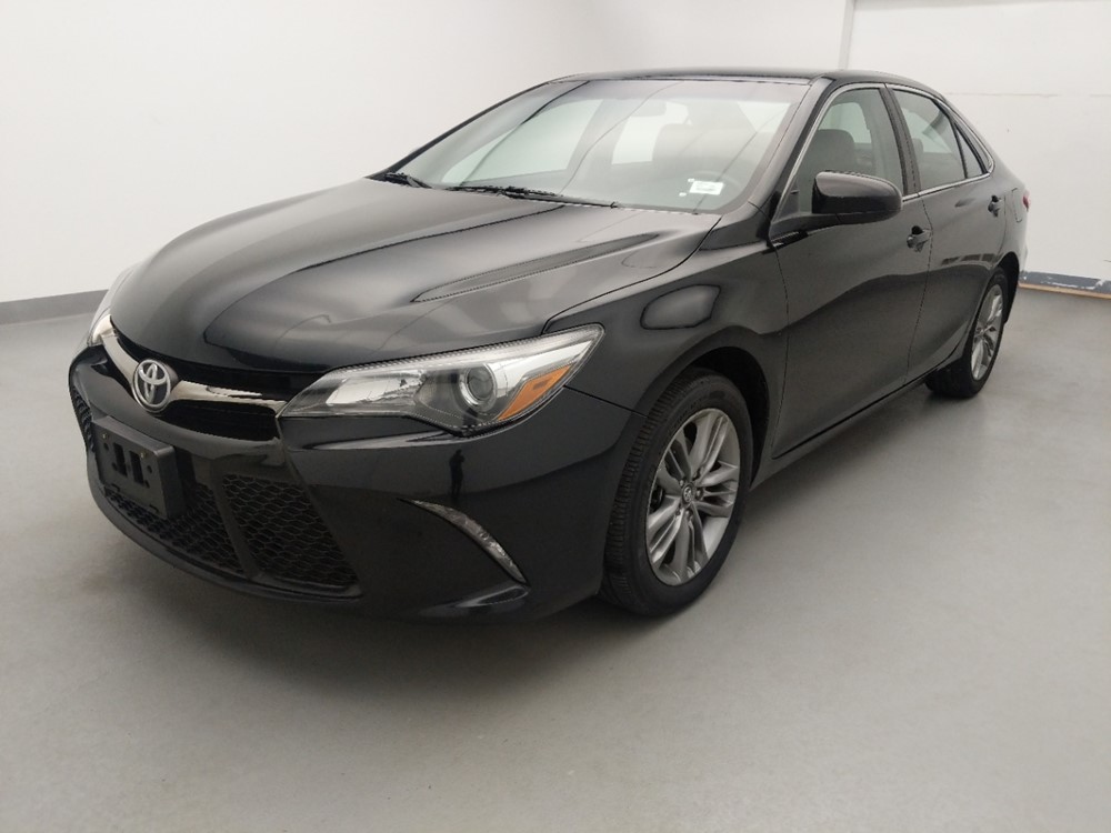 Used 2017 Toyota Camry Driver Front Bumper