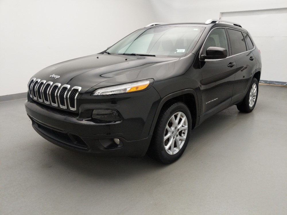 Used 2015 Jeep Cherokee Driver Front Bumper