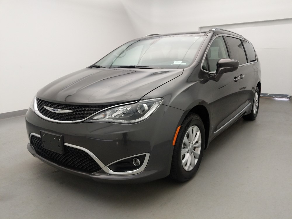 Used 2019 Chrysler Pacifica Driver Front Bumper