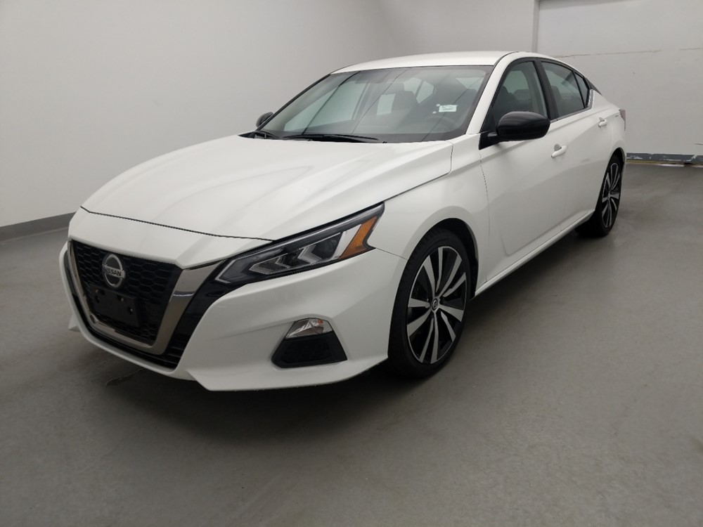 Used 2019 Nissan Altima Driver Front Bumper
