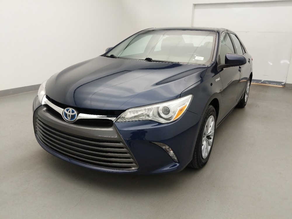 Used 2016 Toyota Camry Driver Front Bumper