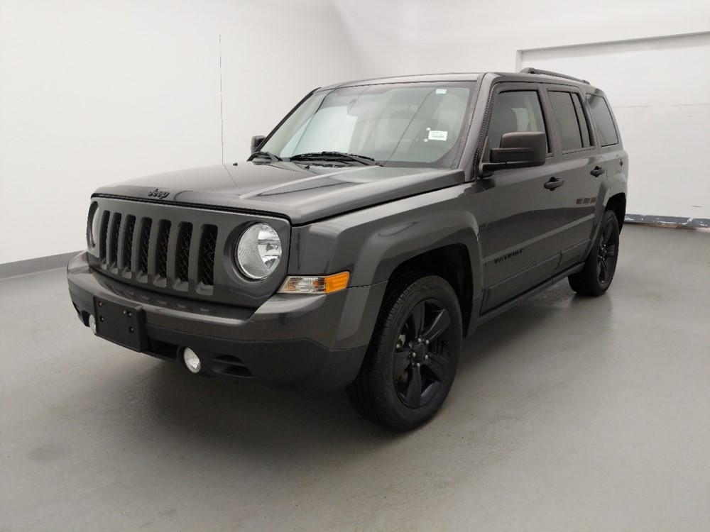 Used 2015 Jeep Patriot Driver Front Bumper