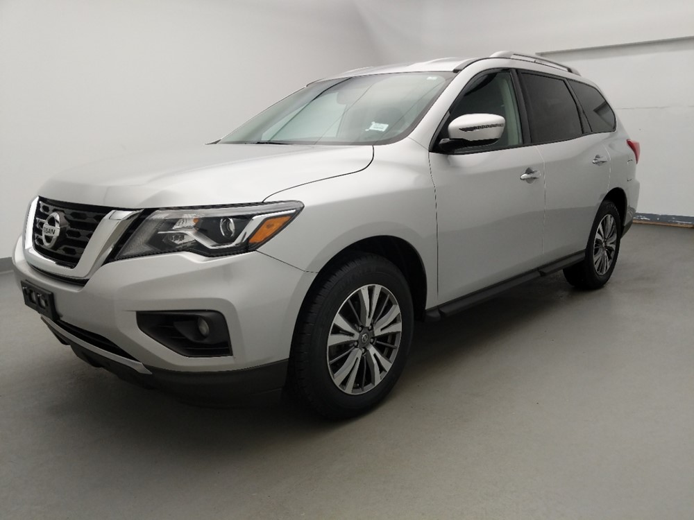 Used 2017 Nissan Pathfinder Driver Front Bumper