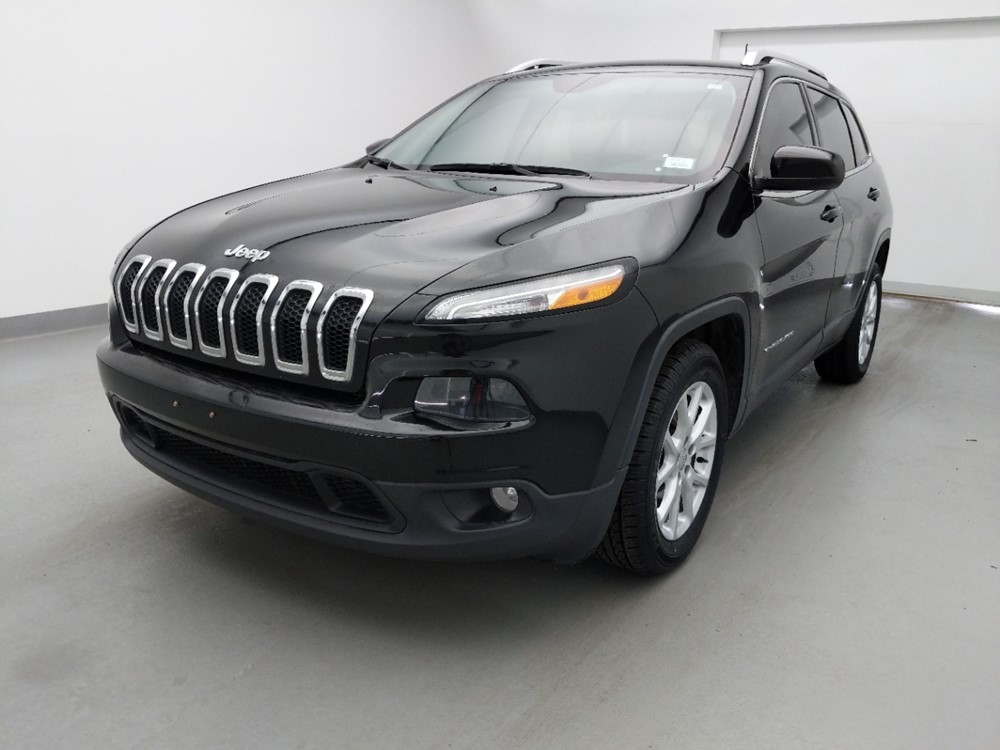 Used 2016 Jeep Cherokee Driver Front Bumper