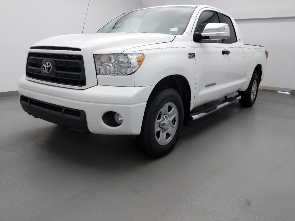 Used 2013 Toyota Tundra Driver Front Bumper
