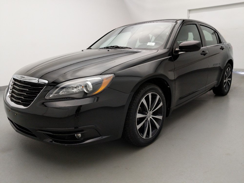 Used 2013 Chrysler 200 Driver Front Bumper