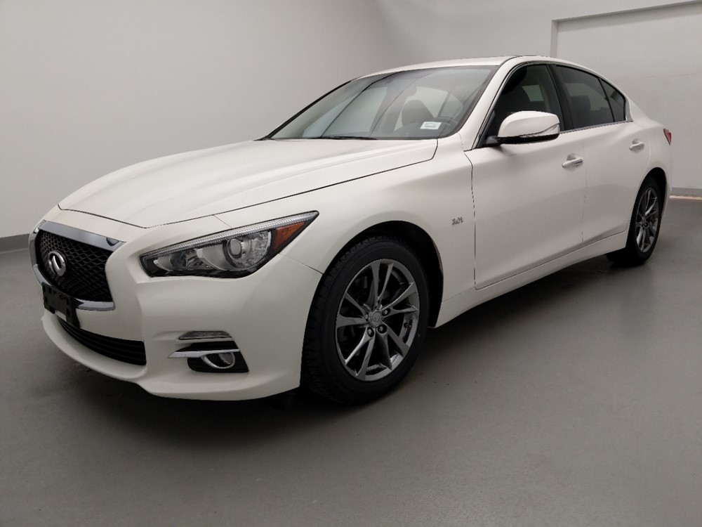 Used 2017 INFINITI Q50 Driver Front Bumper