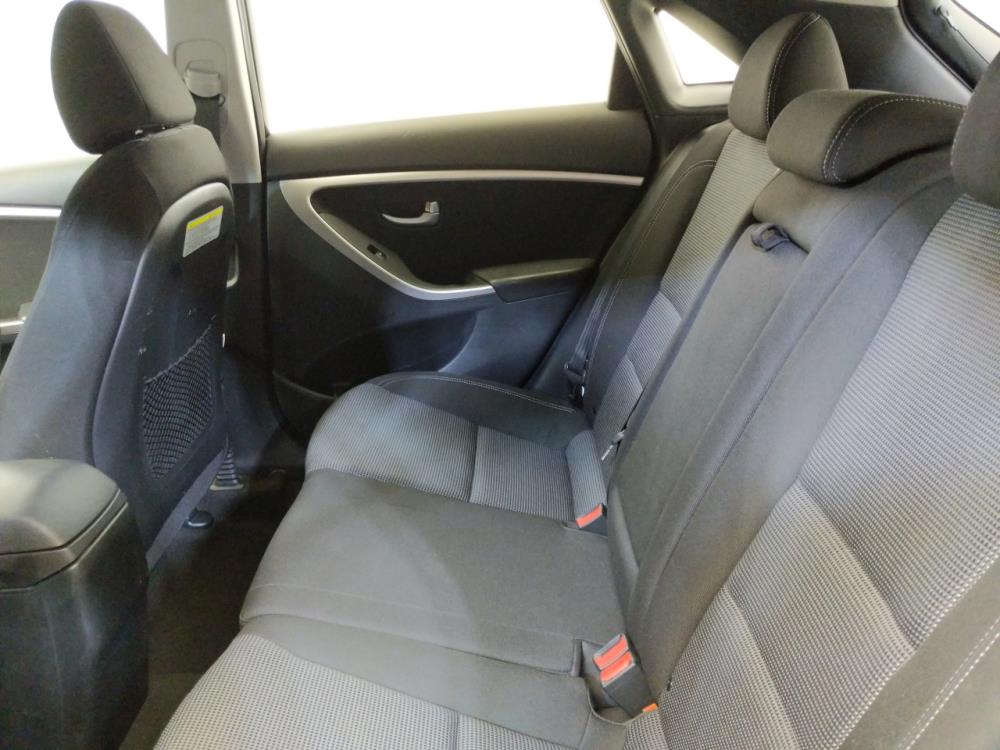 2014 Hyundai Elantra - Driver Rear Seat