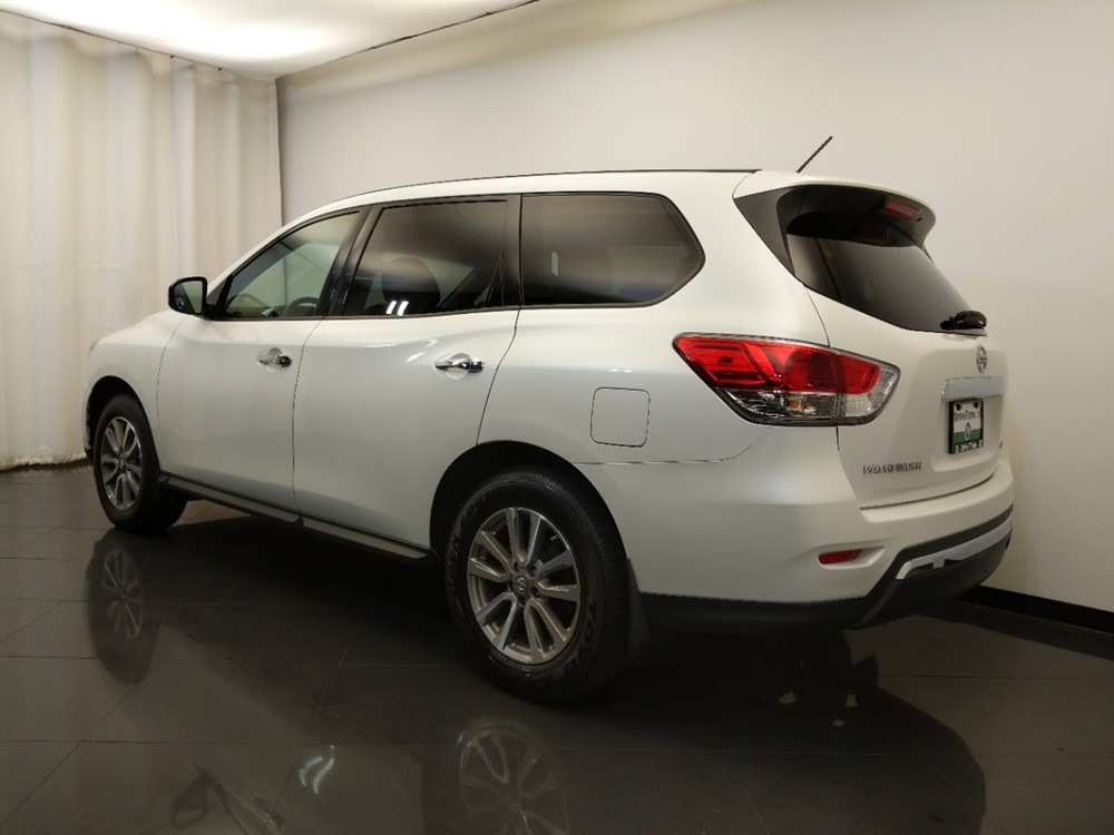 2015 Nissan Pathfinder - Driver Rear Side