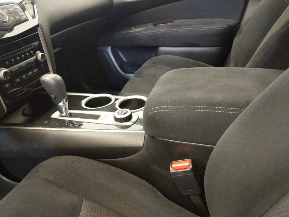 2015 Nissan Pathfinder - Center Console/Cup Holders