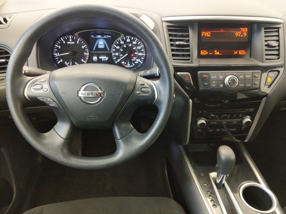 2015 Nissan Pathfinder - Driver Dash