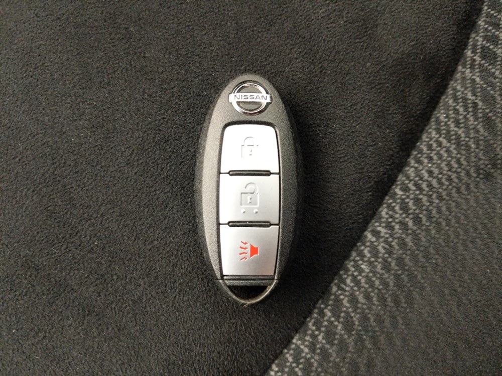 2015 Nissan Pathfinder - Keys