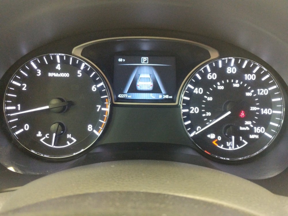 2017 Nissan Altima - Odometer Close Up