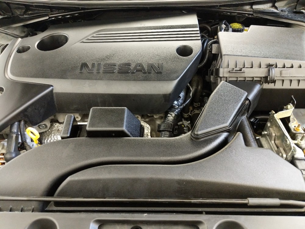 2016 Nissan Altima - Engine