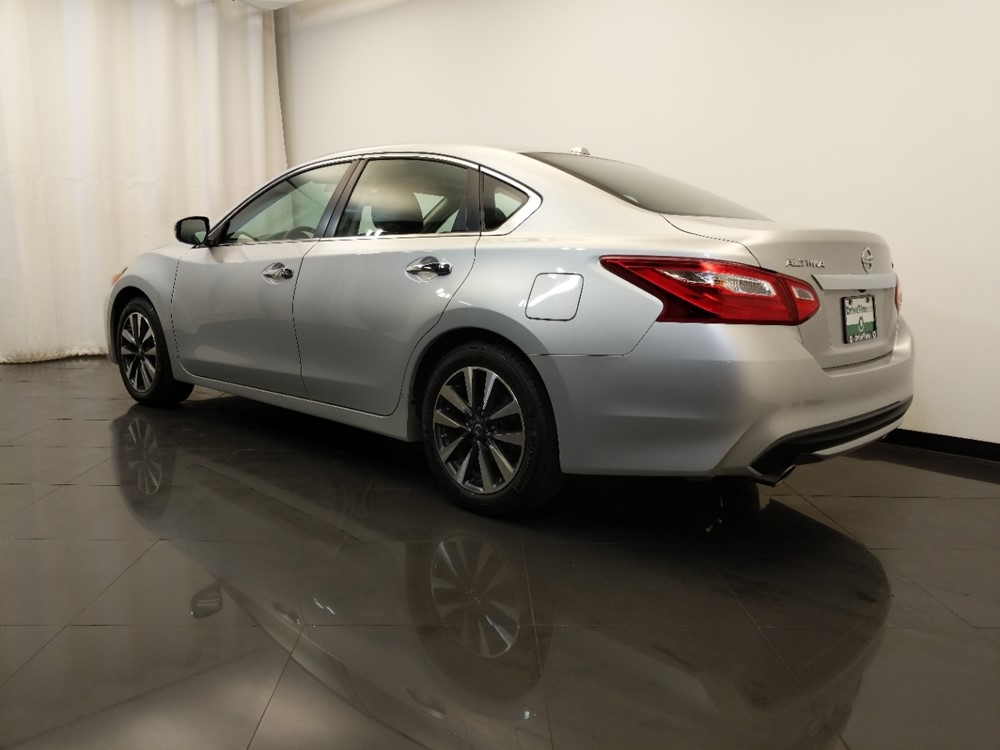 2016 Nissan Altima - Driver Rear Side