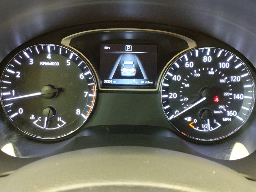 2016 Nissan Altima - Odometer Close Up