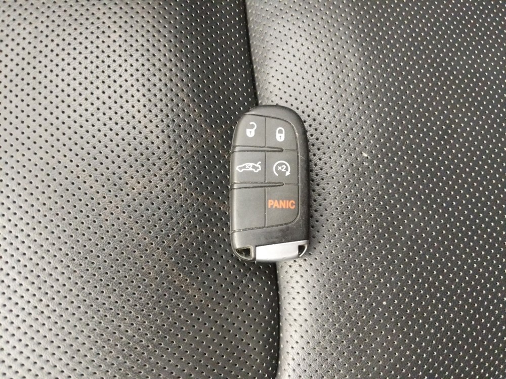 2017 Chrysler 300 - Keys