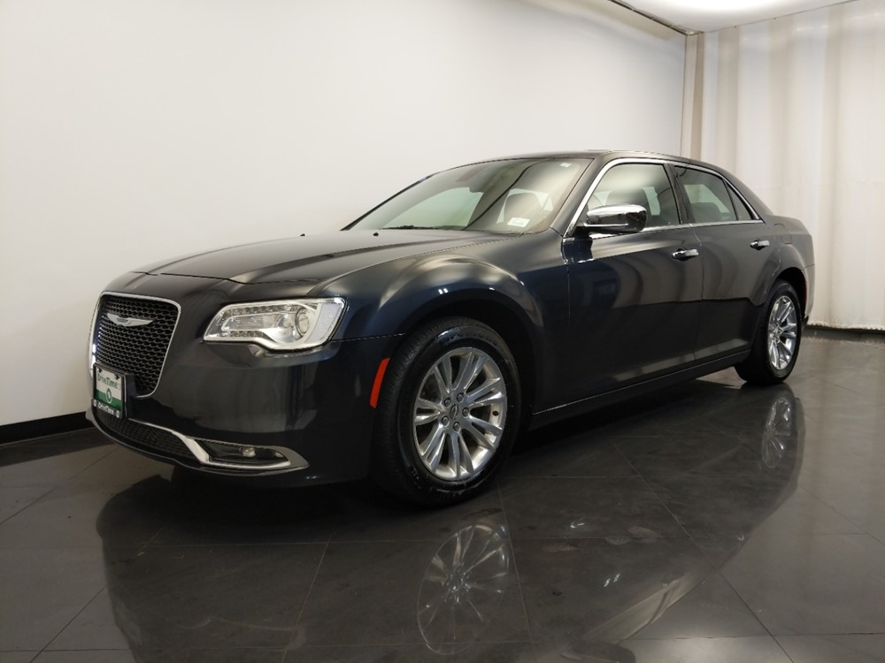 2017 Chrysler 300 - Driver Front Side