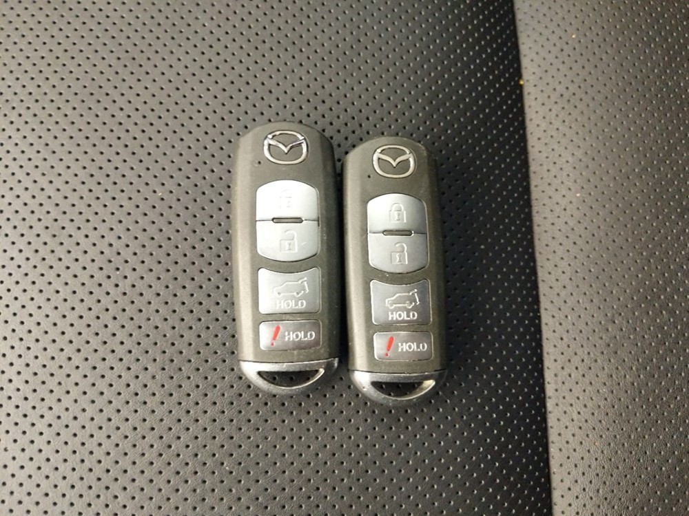 2015 Mazda CX-9 - Keys