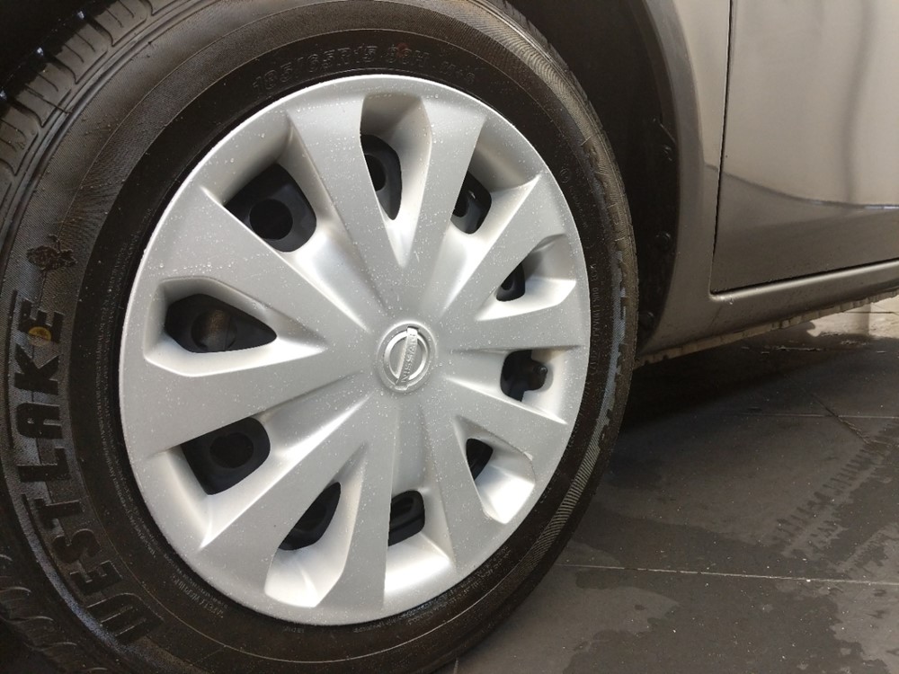 2017 Nissan Versa - Wheel