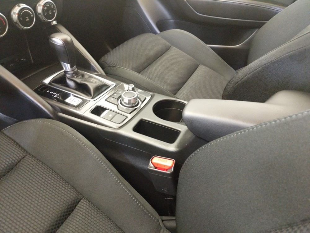 2016 Mazda CX-5 - Center Console/Cup Holders