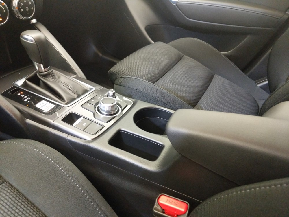 2016 Mazda CX-5 - Center Console/Cup Holders