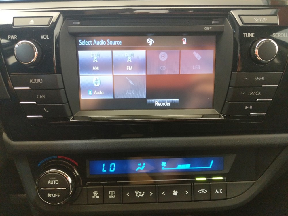 2016 Toyota Corolla - Stereo Package