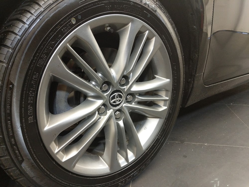 2015 Toyota Camry - Wheel