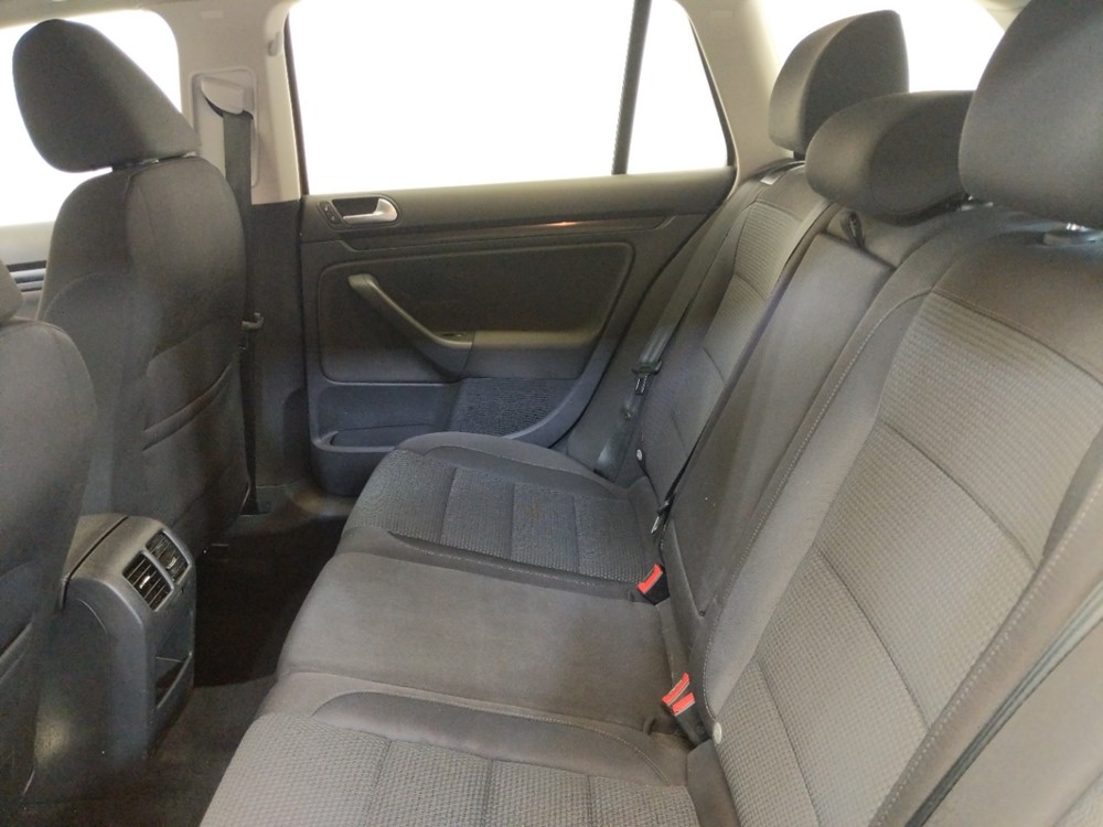 2014 Volkswagen Jetta - Driver Rear Seat