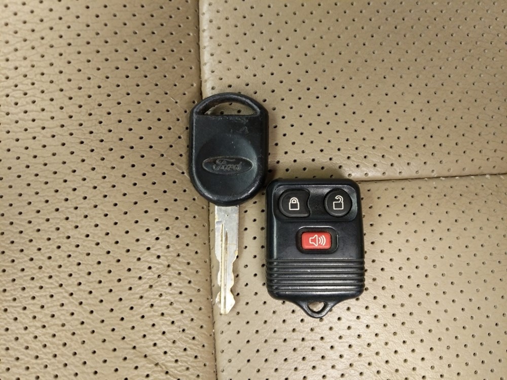 2010 Ford F-150 - Keys