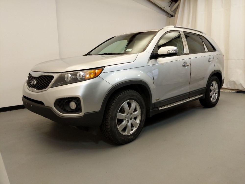 2013 Kia Sorento - Driver Front Side