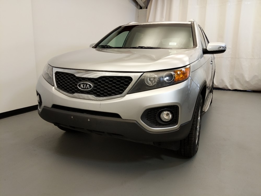 2013 Kia Sorento - Driver Front Hood