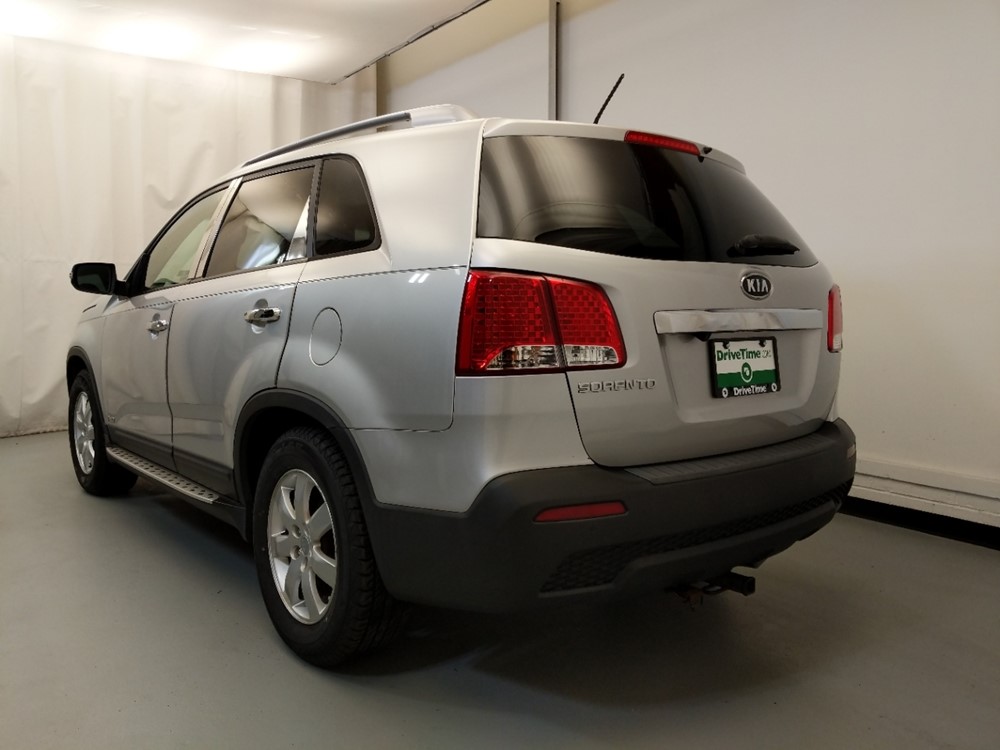 2013 Kia Sorento - Driver Rear Bumper