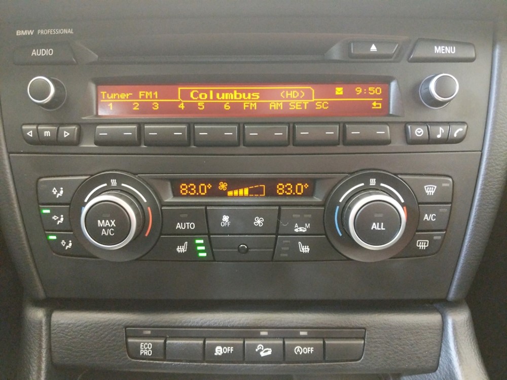 2015 BMW X1 - Stereo Package