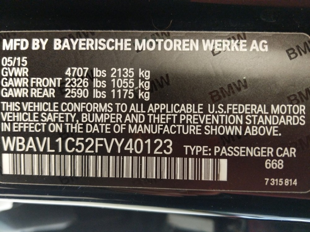 2015 BMW X1 - VIN Plate