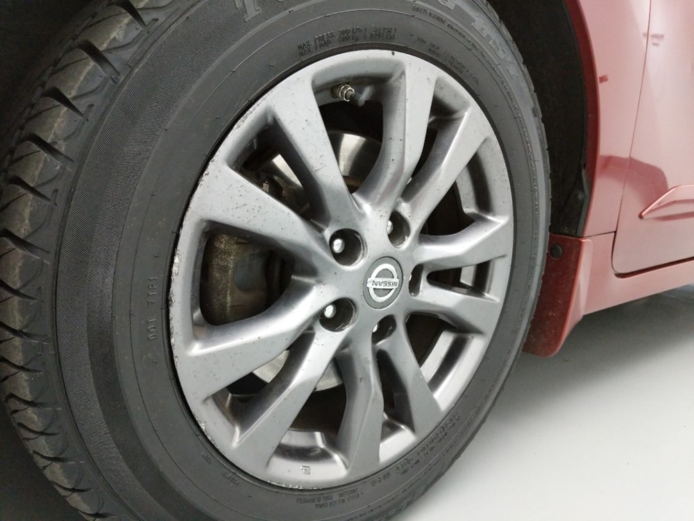 2015 Nissan Altima - Wheel