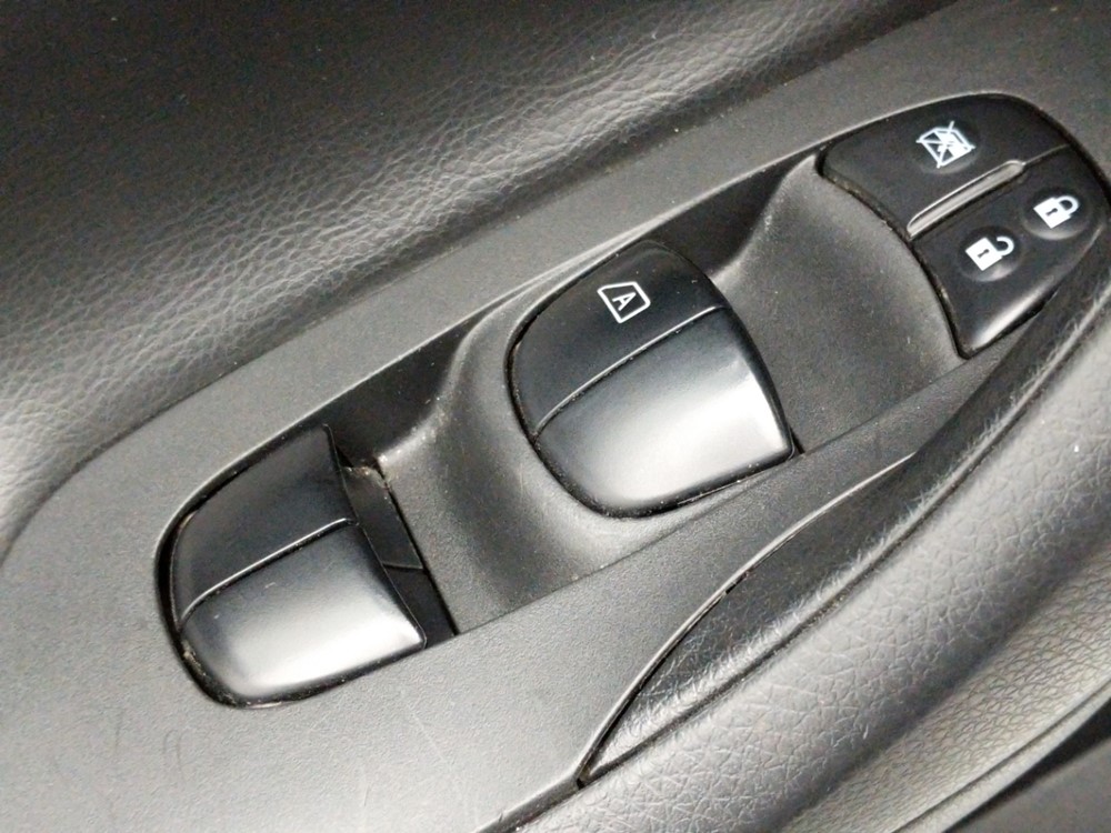 2015 Nissan Altima - Driver Power Windows/Lock Control
