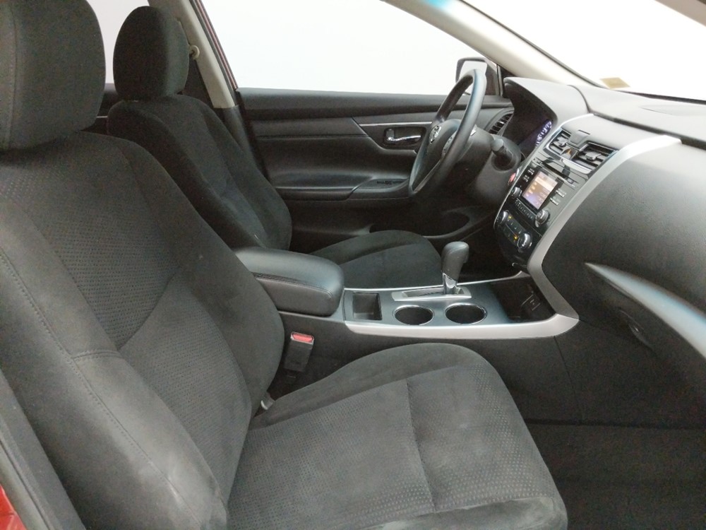 2015 Nissan Altima - Passenger Front Seat