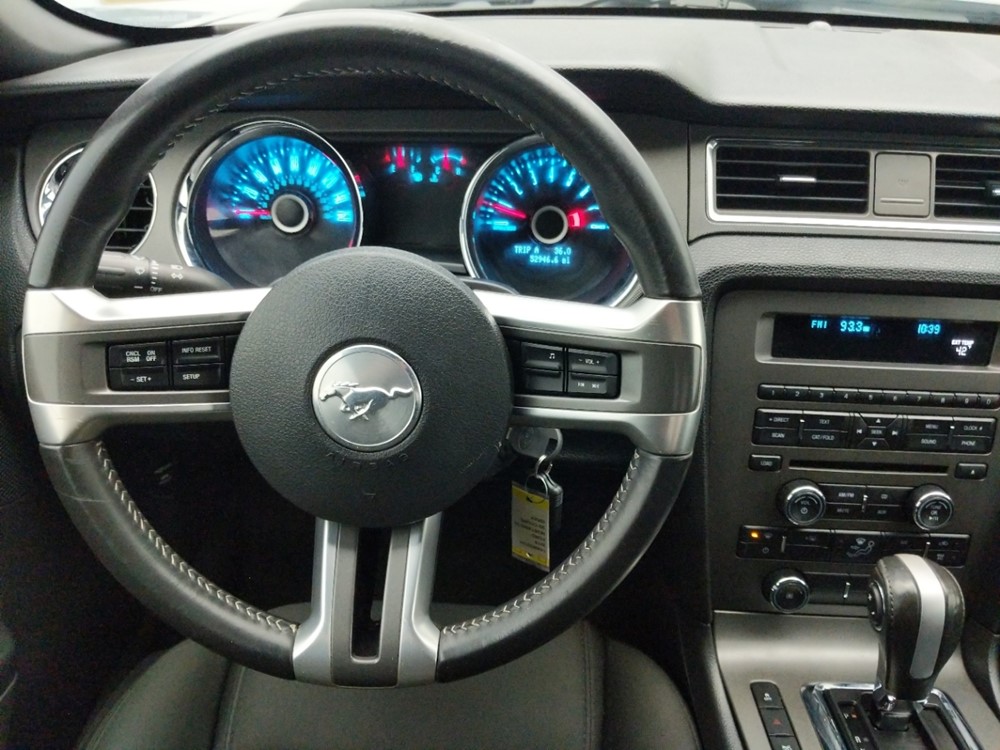 2014 Ford Mustang - Driver Dash