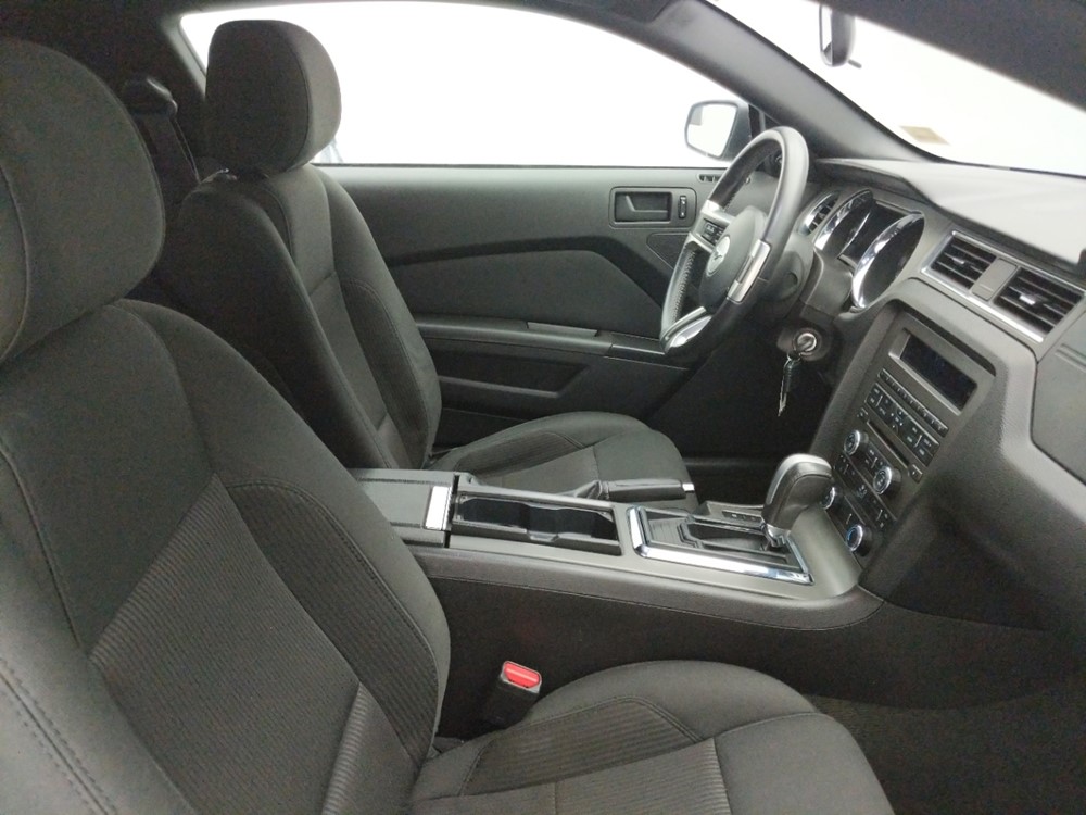 2014 Ford Mustang - Passenger Front Seat