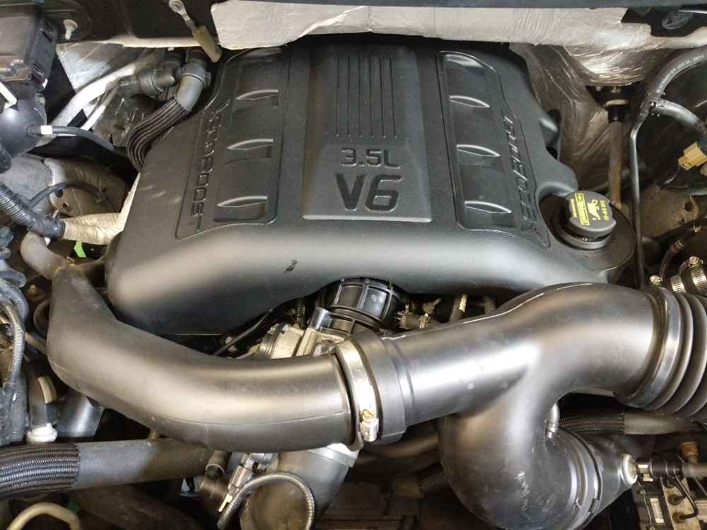 2011 Ford F-150 - Engine