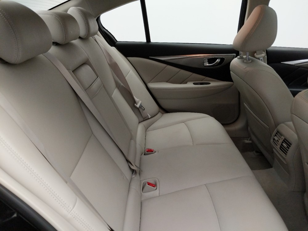 2017 INFINITI Q50 - Passenger Rear Seat