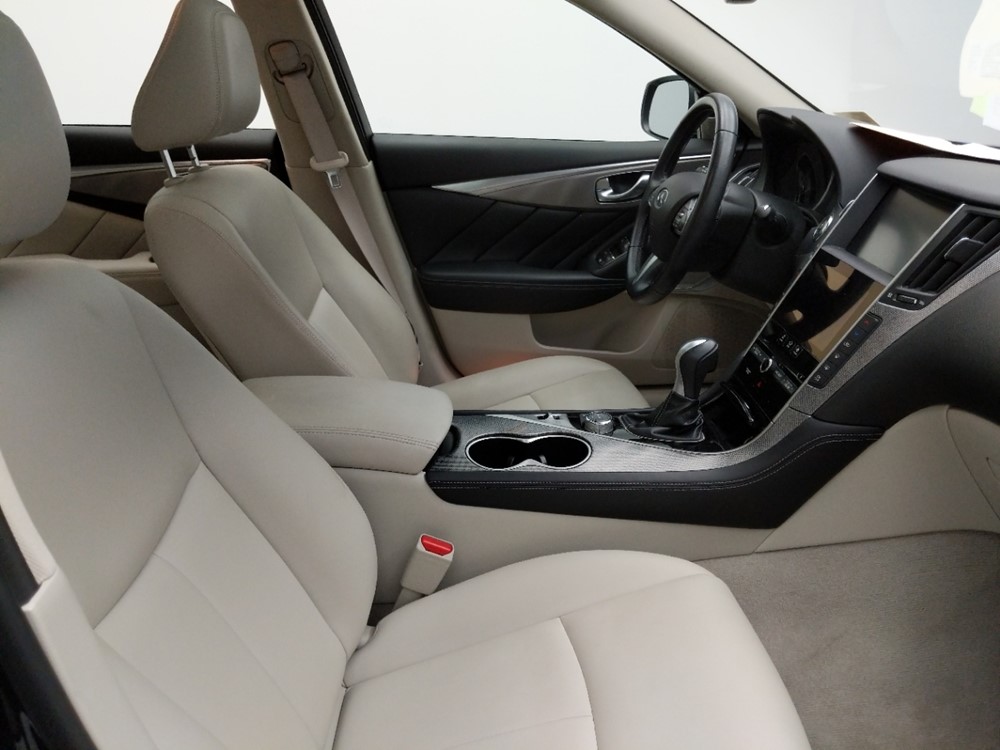 2017 INFINITI Q50 - Passenger Front Seat