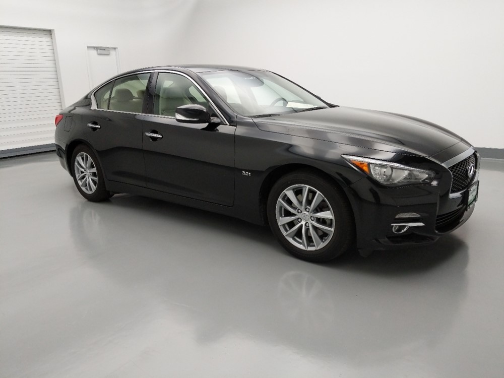2017 INFINITI Q50 - Passenger Front Side